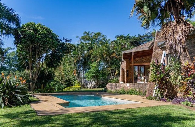 Faraway Lodge B 