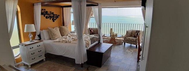 Harbourview Lodge