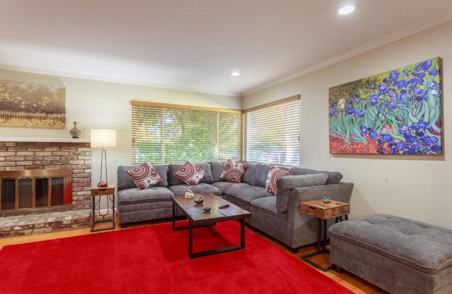 Holiday homes in CA, USA