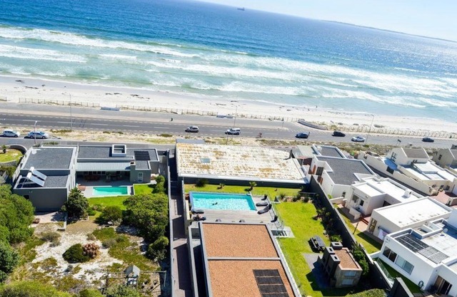 Infinity Self-Catering Apartments