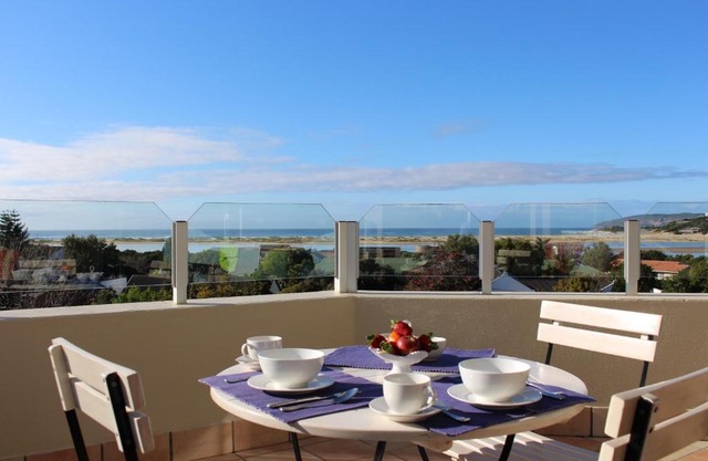 Lagoon Terrace Penthouse with sea view