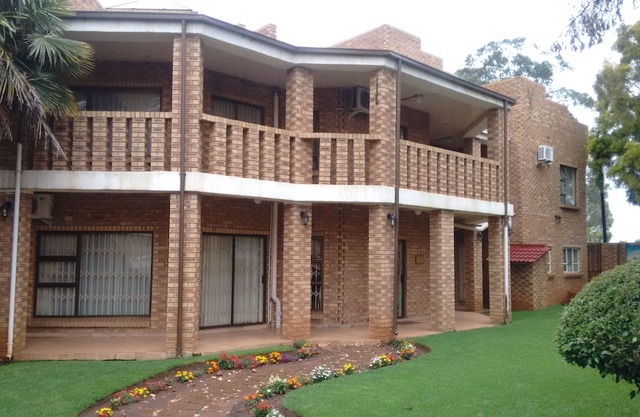 Lapeng Village Guest House