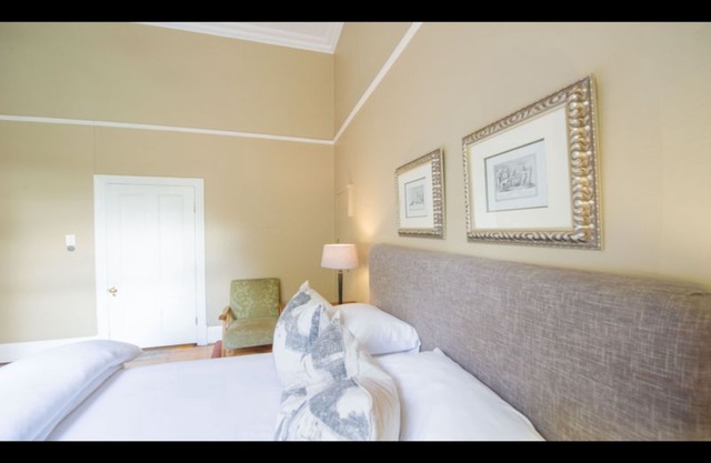 Crown Guesthouse Waterkloof 