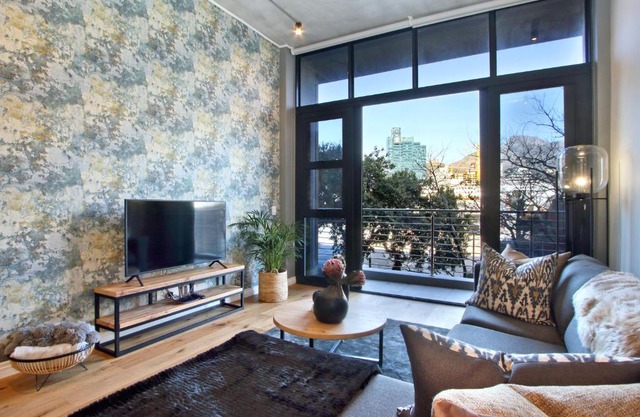 Luxury Docklands Apartments by ITC Hospitality