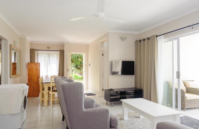 Martinique 44