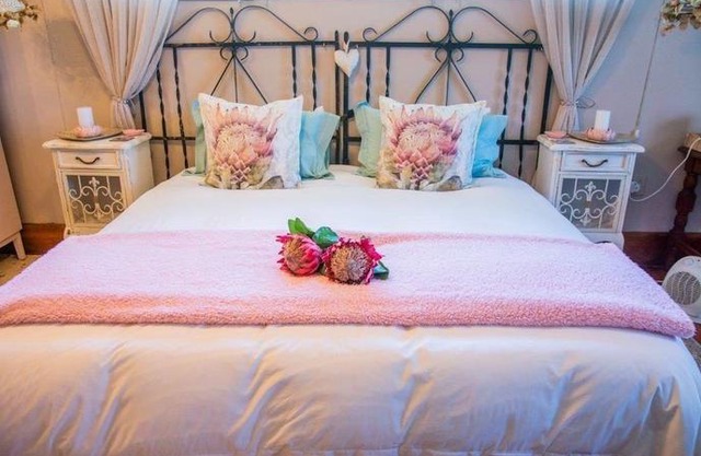 Mirabel Guesthouse