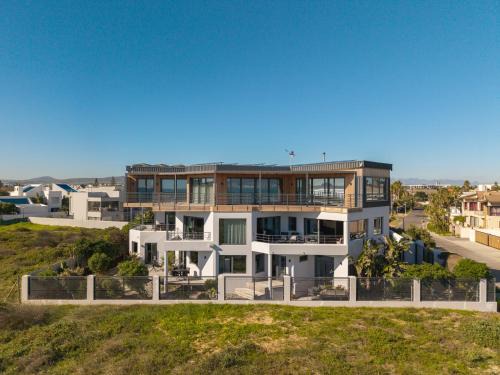 Beach Guesthouse 