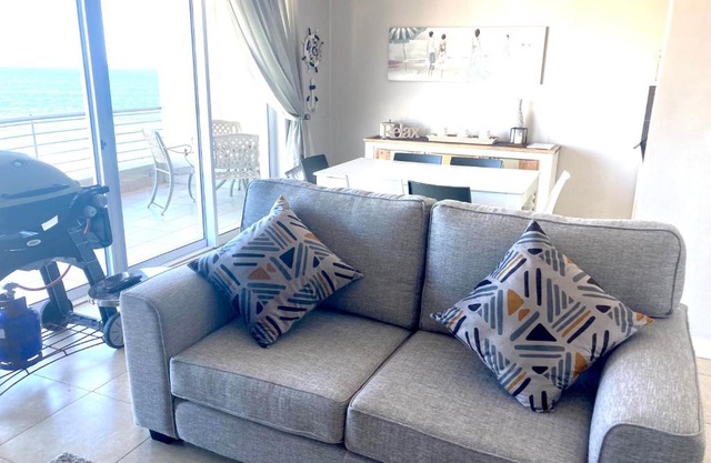Portico 606