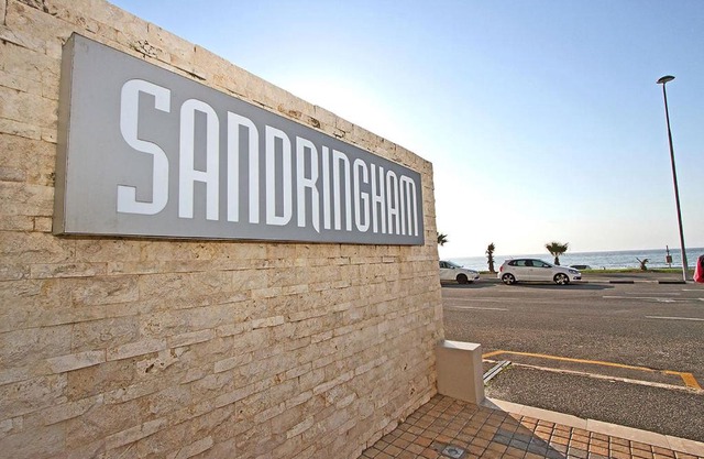 Sandringham III