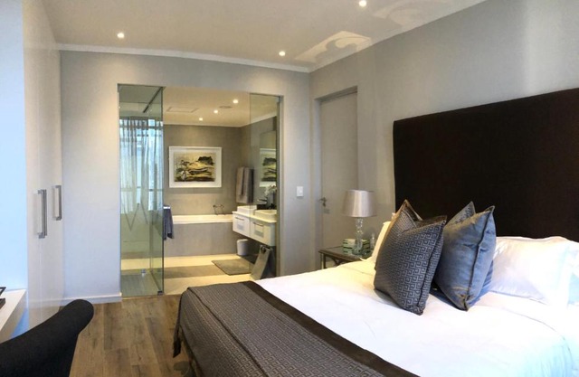 Sandton apartment, 2 bedroom