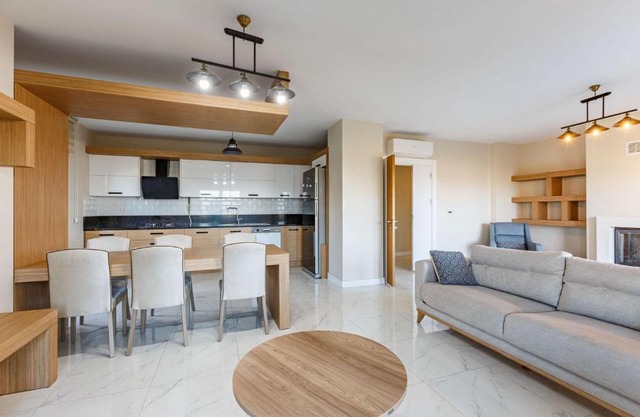 Spacious Villa with Private Pool and Garden in Kartepe