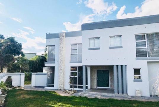Sunset Beach Villa - Cape Town