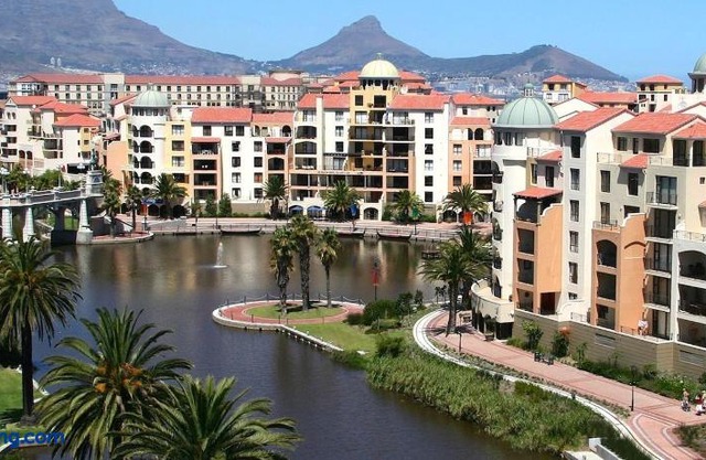 The Island Club Apartment