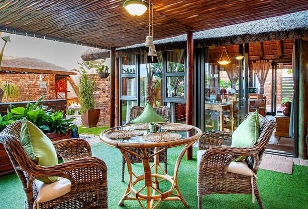 The Owls Inn Country Villa's & Spa