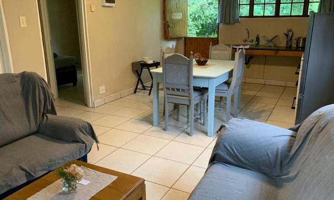 Greytown Apartment | 100 m² Apartment ∙ 2 bedrooms ∙ 5 guests