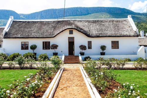 Hekpoort Apartment | 100 m² Apartment ∙ 5 bedrooms ∙ 10 guests