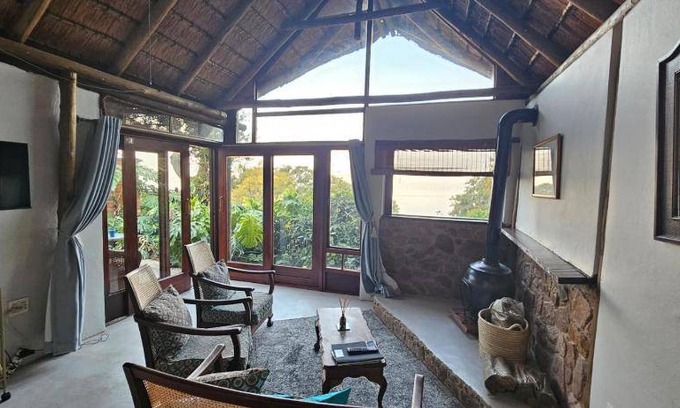 Kosmos Bed & Breakfast | 100 m² Bed and breakfast ∙ 2 bedrooms ∙ 4 guests