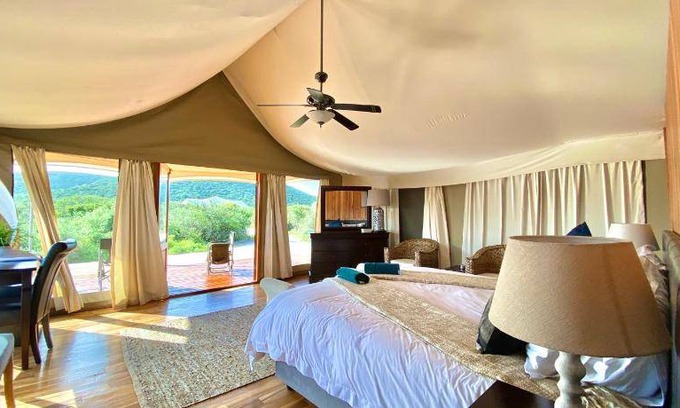 Colchester Cabin | 100 m² Lodge ∙ 3 bedrooms ∙ 3 guests