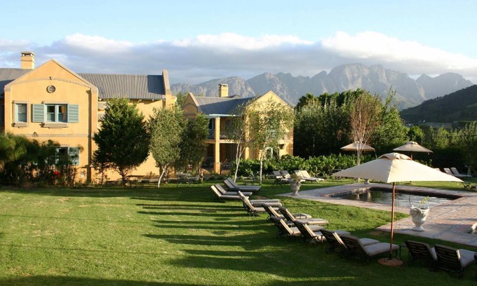 Franschhoek Apartment | 100 m² Serviced apartment ∙ 6 guests