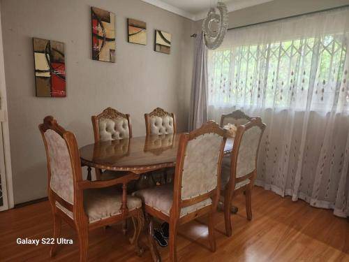 Silverton Villa | 1000 m² Villa ∙ 1 bedroom ∙ 8 guests