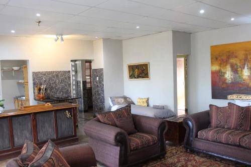 Nelspruit House | 110 m² House ∙ 3 bedrooms ∙ 5 guests