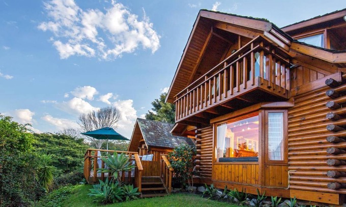 Old Place Bed & Breakfast | 120 m² Bed and breakfast ∙ 3 bedrooms ∙ 127 guests