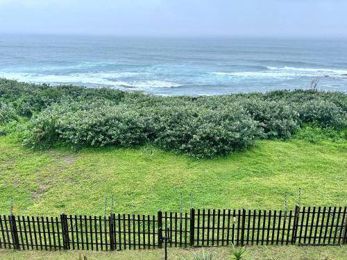 Shelly Beach Apartment | 130 m² Apartment ∙ 3 bedrooms ∙ 6 guests