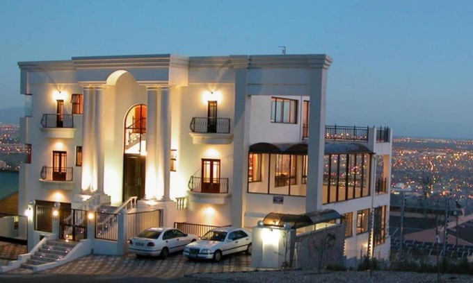 Eikenbosch Apartment | 130 m² Serviced apartment ∙ 3 bedrooms ∙ 127 guests