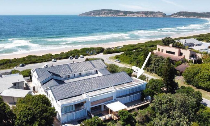 Robberg Beach Apartment | 140 m² Apartment ∙ 3 bedrooms ∙ 6 guests