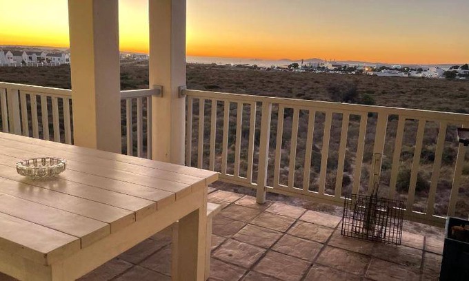 Mykonos Apartment | 140 m² Apartment ∙ 3 bedrooms ∙ 6 guests