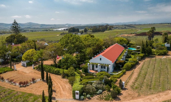 Raithby Cabin | 140 m² Lodge ∙ 3 bedrooms ∙ 127 guests