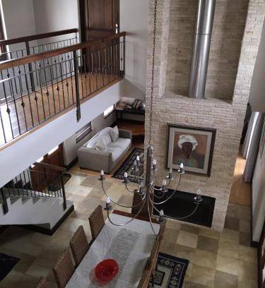 Stellenbosch House | 140 m² House ∙ 10 guests