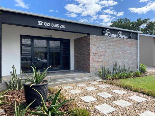 Beaufort West Apartment | 150 m² Apartment ∙ 2 bedrooms ∙ 4 guests