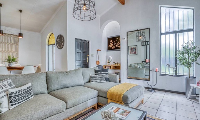 The Reeds House | 150 m² House ∙ 3 bedrooms ∙ 4 guests