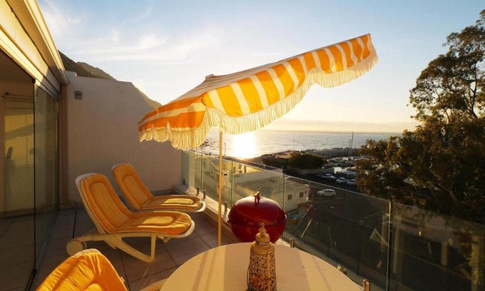 Gordons Bay Central Apartment | 16 Gordonia