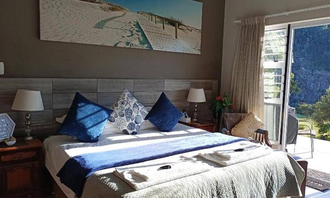 Berea House | 170 m² House ∙ 3 bedrooms ∙ 127 guests