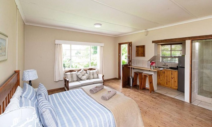 Katberg House | 180 m² House ∙ 4 bedrooms ∙ 9 guests