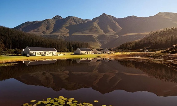 Swellendam Bed & Breakfast | 184 m² Bed and breakfast ∙ 127 guests