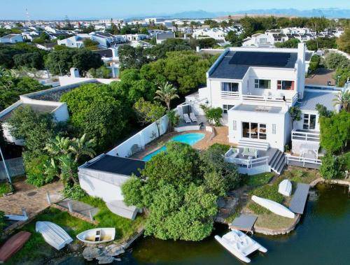 Marina da Gama House | 186 m² House ∙ 4 bedrooms ∙ 8 guests