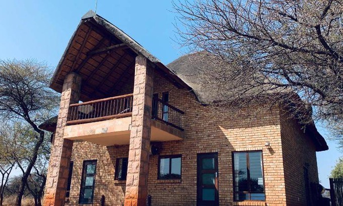 Bela-Bela Cabin | 189 m² Lodge ∙ 3 bedrooms ∙ 8 guests
