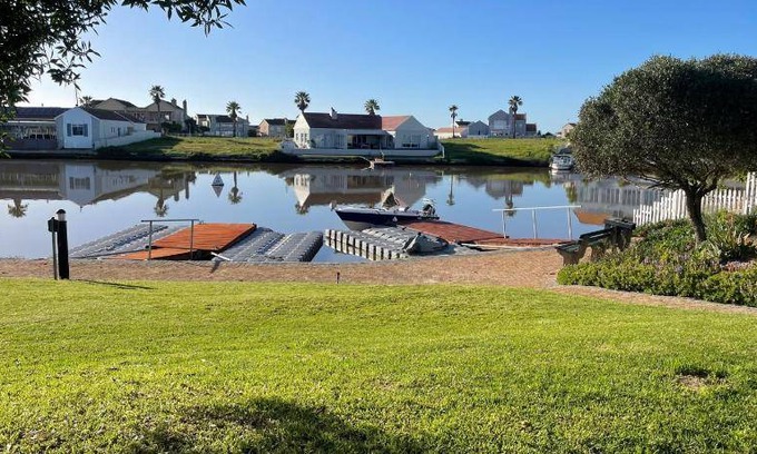 Port Owen Apartment | 200 m² Apartment ∙ 2 bedrooms ∙ 4 guests