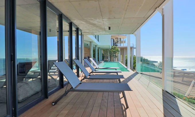 Mountainside House | 22 Protea