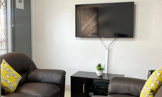 Newlands West Bed & Breakfast | 23 m² Bed and breakfast ∙ 2 guests