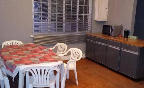 Greater Johannesburg Metropolitan Area Apartment | 24 m² Apartment ∙ 4 guests