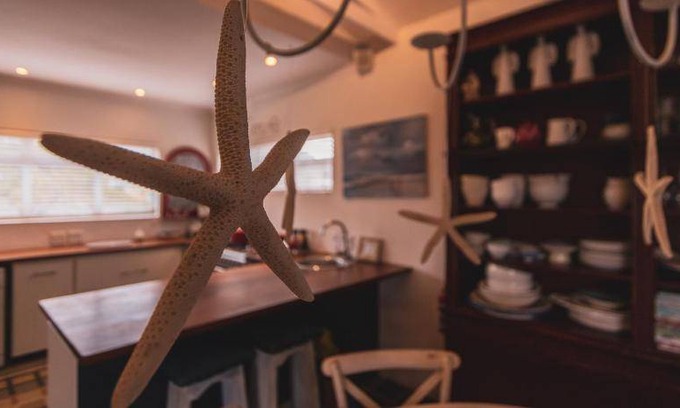 Pringle Bay House | 250 m² House ∙ 4 bedrooms ∙ 9 guests