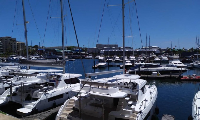 Victoria and Alfred Waterfront Apartment | 277 m² Apartment ∙ 3 bedrooms ∙ 6 guests