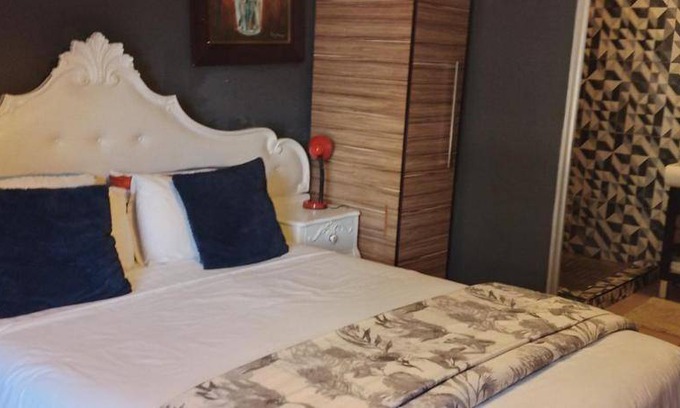 Waterkloof Glen Apartment | 28 m² Apartment ∙ 2 guests