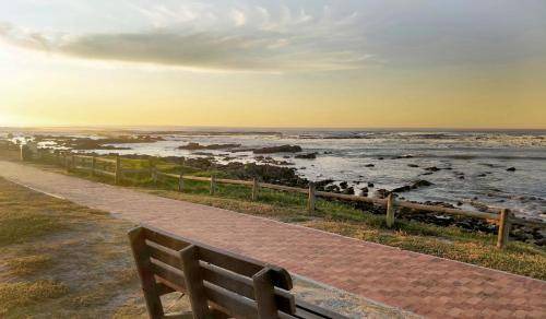 Melkbosstrand Bed & Breakfast | 28 m² Bed and breakfast ∙ 3 guests