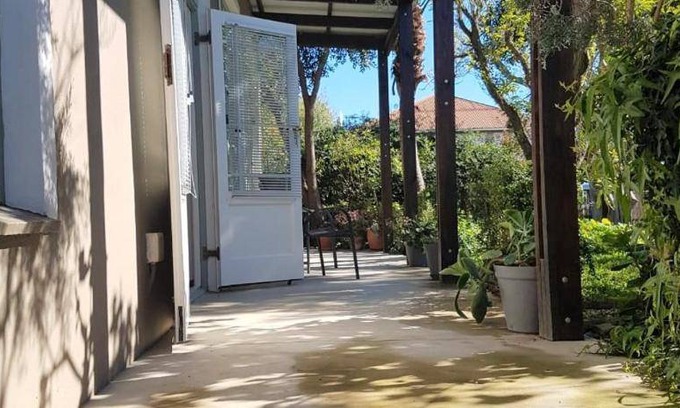 Riebeeck West Apartment | 280 m² Apartment ∙ 3 bedrooms ∙ 6 guests