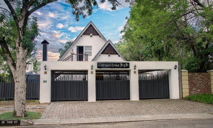 Kroonstad Bed & Breakfast | 30 m² Bed and breakfast ∙ 5 guests
